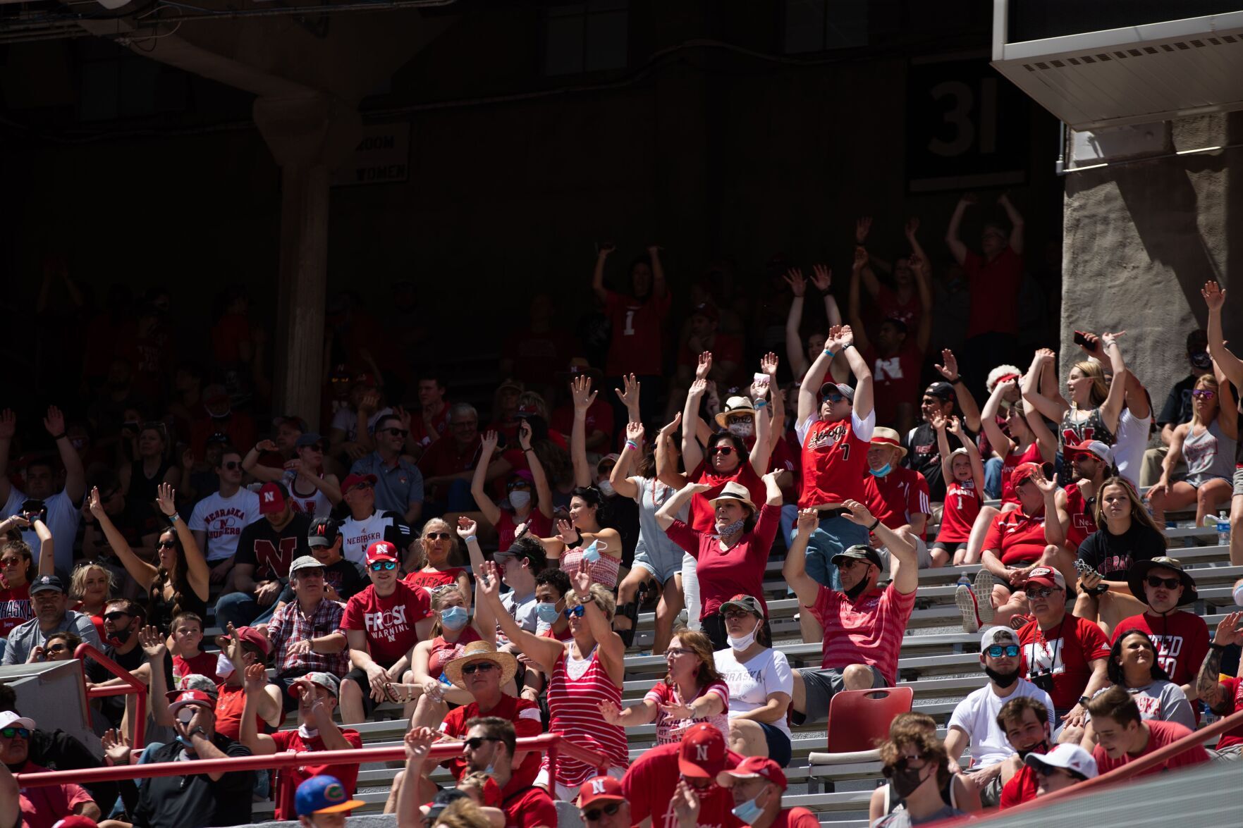 050221-owh-spo-springgame-LS41.JPG